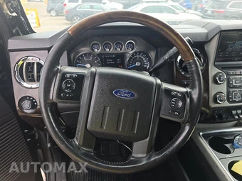 2015 Ford Super Duty F-350 Platinum Crew Cab Medium Bed - miniatura 10