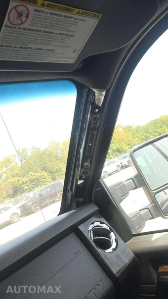 2015 Ford Super Duty F-350 Platinum Crew Cab Medium Bed - miniatura 22