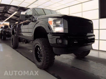 2015 Ford Super Duty F-350 Platinum Crew Cab Medium Bed - miniatura 3