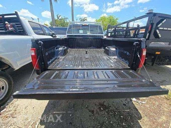 2015 Ford Super Duty F-350 XL Crew Cab Long Bed DRW - miniatura 14