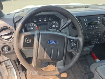 2015 Ford Super Duty F-350 XL Extended Cab Long Bed w/Rear Doors - miniatura 10