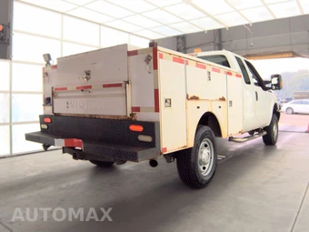 2015 Ford Super Duty F-350 XL Extended Cab Long Bed w/Rear Doors - miniatura 4