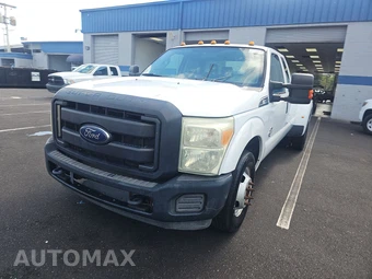 2015 Ford Super Duty F-350 XL Extended Cab Long Bed w/Rear Doors DRW