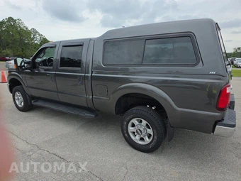 2015 Ford Super Duty F-350 XLT Crew Cab Medium Bed - miniatura 6
