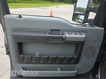 2015 Ford Super Duty F-350 XLT Crew Cab Medium Bed - miniatura 9