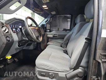 2015 Ford Super Duty F-350 XLT Crew Cab Medium Bed - miniatura 13