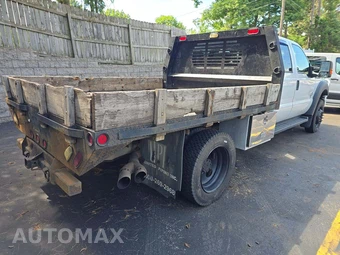 2015 Ford Super Duty F-450 Cab Chassis XL Crew Cab DRW - miniatura 3