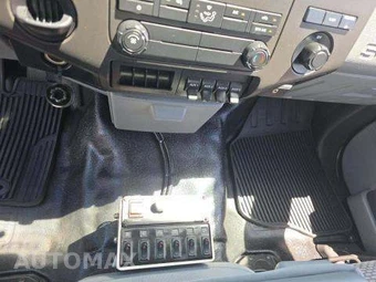 2015 Ford Super Duty F-450 Cab Chassis XL Regular Cab DRW - miniatura 22