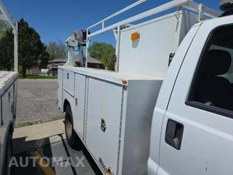2015 Ford Super Duty F-450 Cab Chassis XL Regular Cab DRW - miniatura 29
