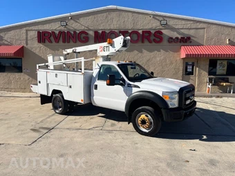 2015 Ford Super Duty F-450 Cab Chassis XL Regular Cab DRW