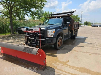 2015 Ford Super Duty F-450 Cab Chassis XL Regular Cab DRW