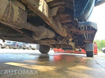 2015 Ford Super Duty F-450 Cab Chassis XL Regular Cab DRW - miniatura 14