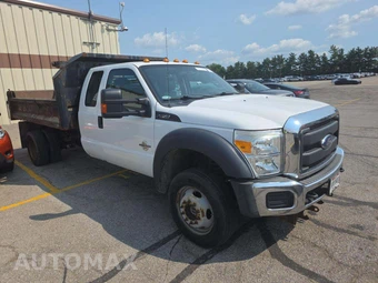 2015 Ford Super Duty F-550 Cab Chassis XL Extended Cab w/Rear Doors DRW - miniatura 4