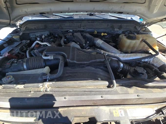 2015 Ford Super Duty F-550 Cab Chassis XL Regular Cab DRW - miniatura 14