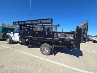 2015 Ford Super Duty F-550 Cab Chassis XL Regular Cab DRW - miniatura 6