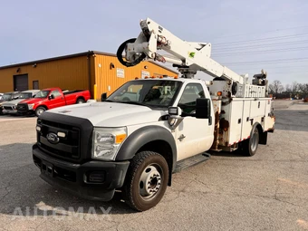 2015 Ford Super Duty F-550 Cab Chassis XL Regular Cab DRW - miniatura 10