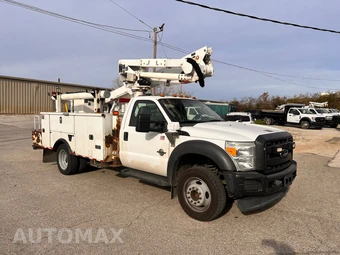 2015 Ford Super Duty F-550 Cab Chassis XL Regular Cab DRW - miniatura 7
