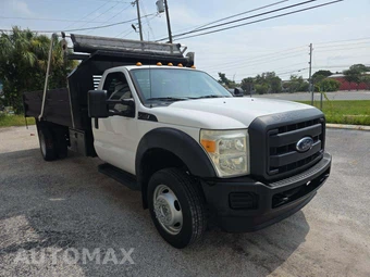2015 Ford Super Duty F-550 Cab Chassis XL Regular Cab DRW - miniatura 4
