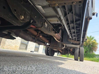 2015 Ford Super Duty F-550 Cab Chassis XL Regular Cab DRW - miniatura 7