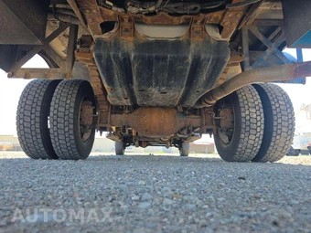 2015 Ford Super Duty F-550 Cab Chassis XL Regular Cab DRW - miniatura 10