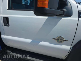 2015 Ford Super Duty F-550 Cab Chassis XL Regular Cab DRW - miniatura 19
