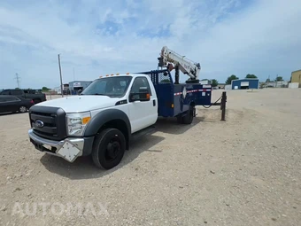 2015 Ford Super Duty F-550 Cab Chassis XL Regular Cab DRW