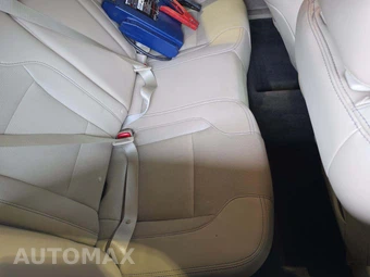 2015 Ford Taurus Limited – miniatura 16