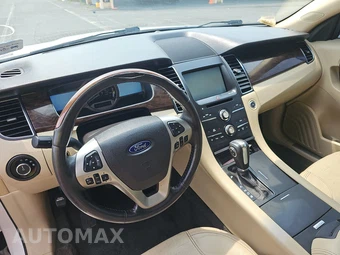 2015 Ford Taurus Limited – miniatura 11