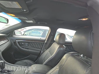 2015 Ford Taurus Limited - miniatura 18