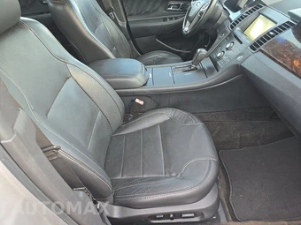 2015 Ford Taurus Limited - miniatura 8