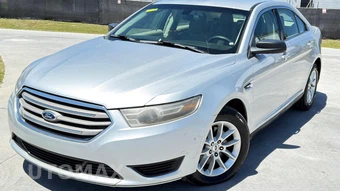 2015 Ford Taurus SE - miniatura 10