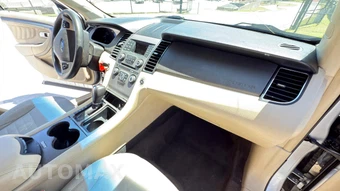 2015 Ford Taurus SE - miniatura 24