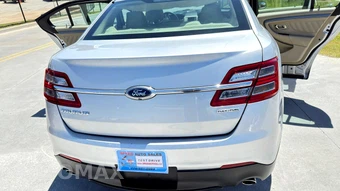 2015 Ford Taurus SE - miniatura 25