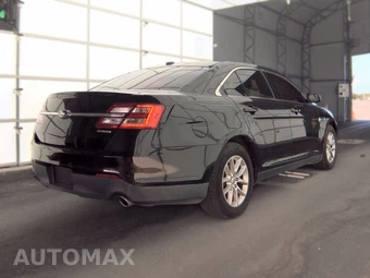 2015 Ford Taurus SE - miniatura 4