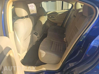 2015 Ford Taurus SE - miniatura 13