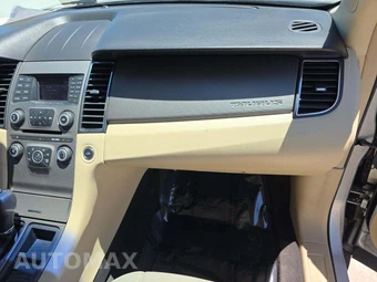 2015 Ford Taurus SE – miniatura 16