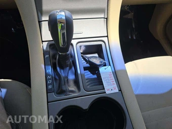 2015 Ford Taurus SE – miniatura 5