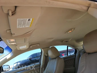 2015 Ford Taurus SEL - miniatura 18