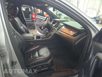 2015 Ford Taurus SEL - miniatura 18