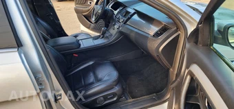 2015 Ford Taurus SEL - miniatura 9