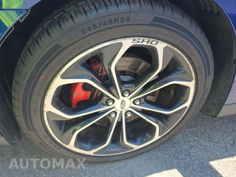 2015 Ford Taurus SHO – miniatura 23