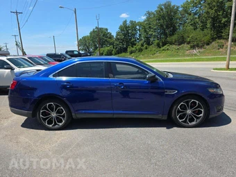 2015 Ford Taurus SHO – miniatura 4
