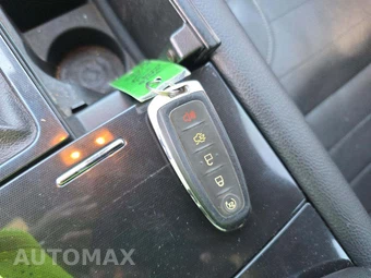 2015 Ford Taurus SHO – miniatura 8