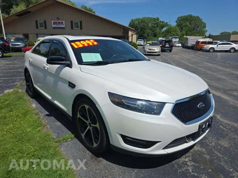 2015 Ford Taurus SHO – miniatura 4
