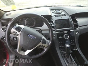 2015 Ford Taurus SHO – miniatura 11