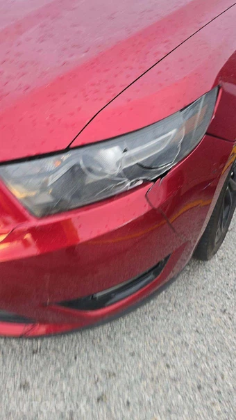 2015 Ford Taurus SHO – miniatura 26
