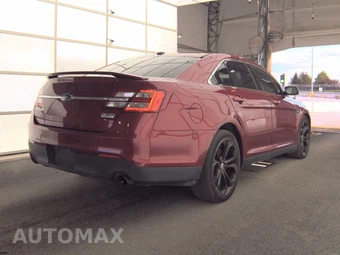 2015 Ford Taurus SHO – miniatura 4