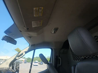 2015 Ford Transit 150 Cargo Van w/RH Sliding Door Low Roof 130.0" WB - miniatura 16