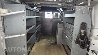 2015 Ford Transit 150 Cargo Van w/RH Sliding Door Low Roof 130.0" WB - miniatura 46