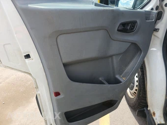 2015 Ford Transit 150 Cargo Van w/RH Sliding Door Medium Roof 148.0" WB - miniatura 9